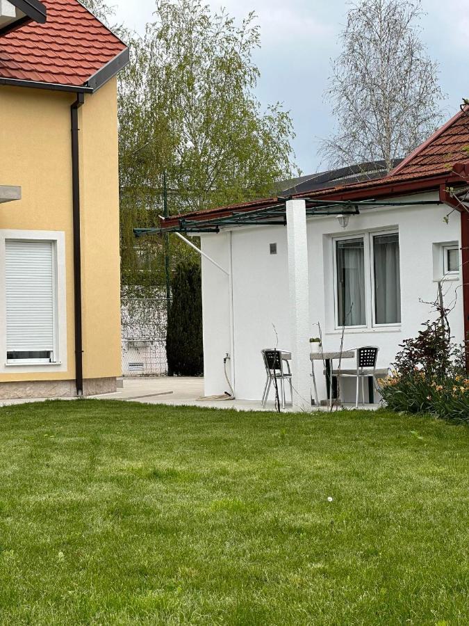 Apartmani Emily & Jully Nikšić Buitenkant foto