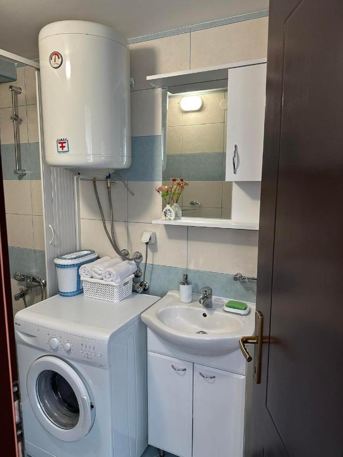 Apartmani Emily & Jully Nikšić Buitenkant foto